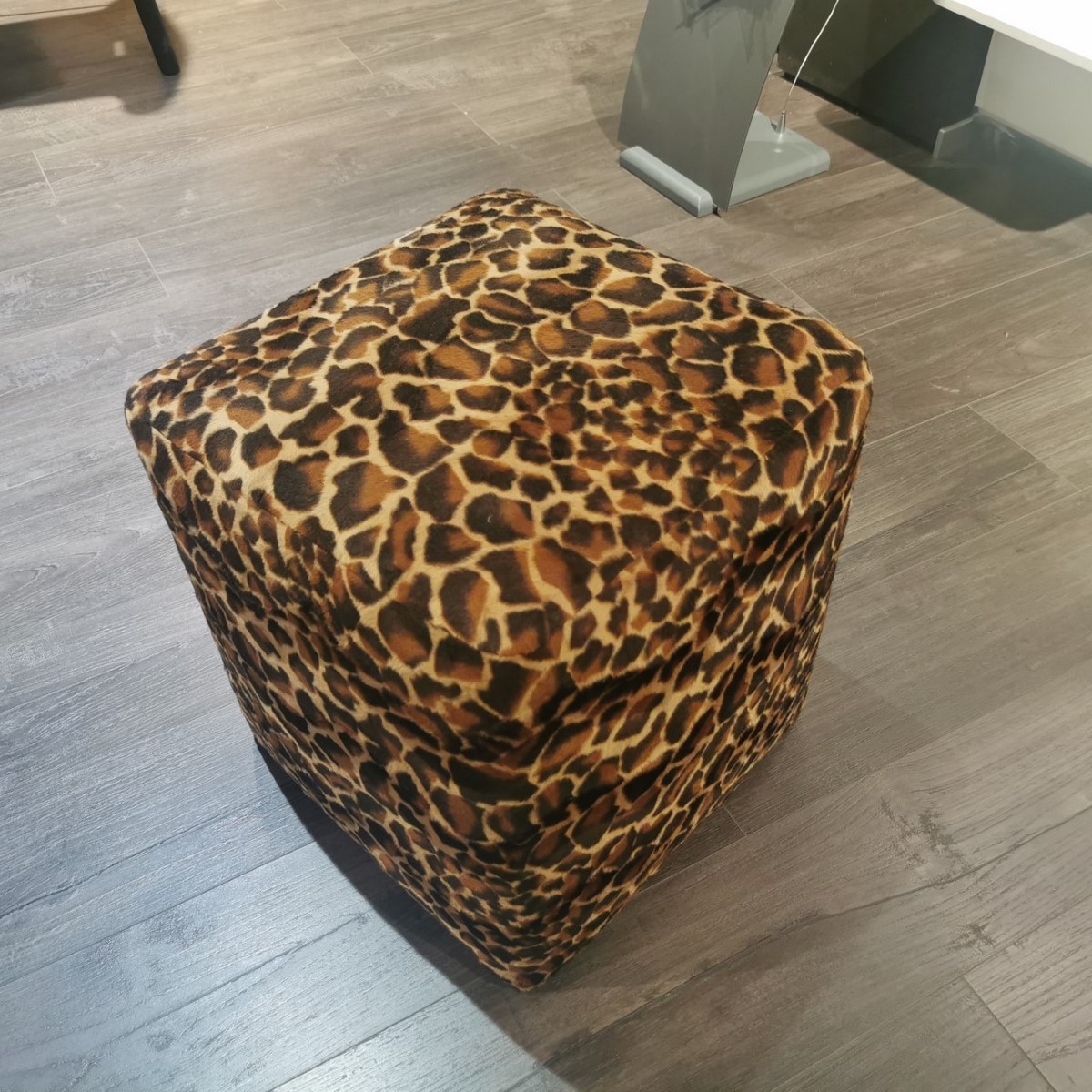 Leopard pouf 45x45x45 Af Interni